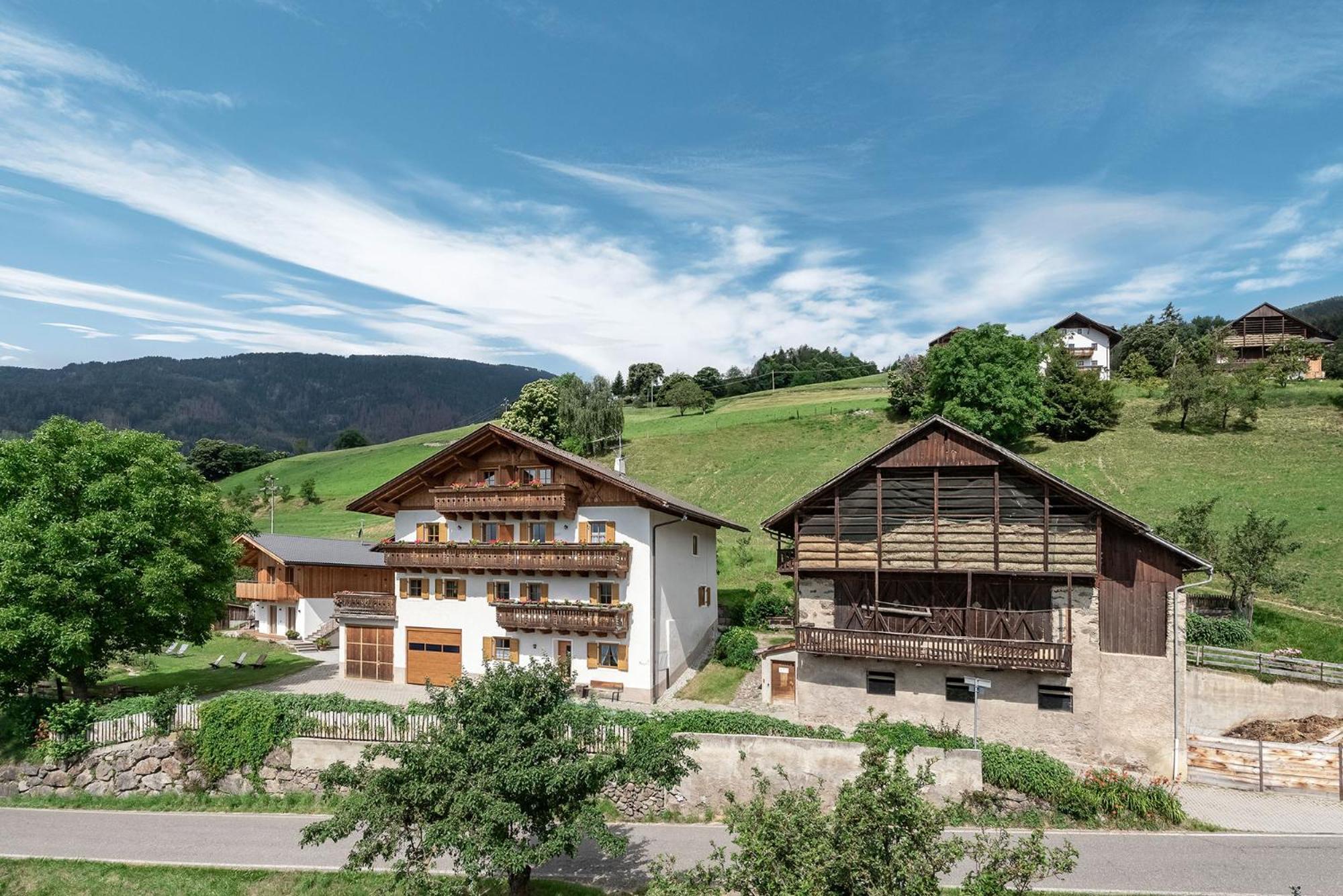 Hauserhof In - Moderne Mit 2 Badezimmer Und 2 Schlafzimmer * Villandro